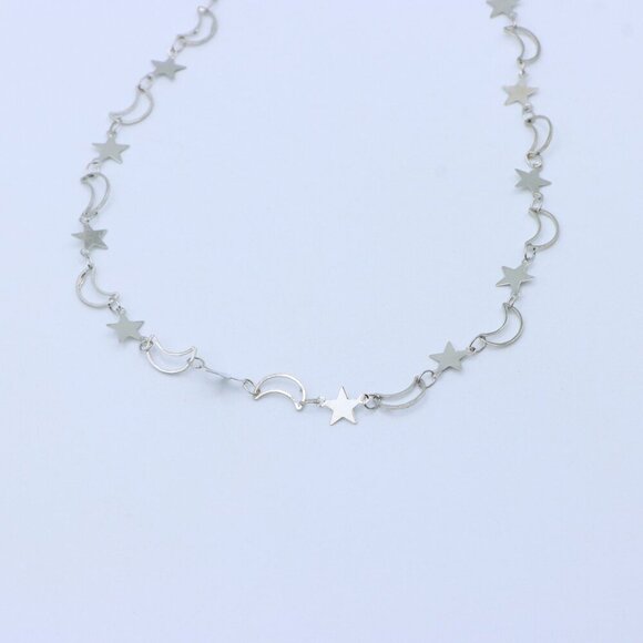 Delicate & Contemporary Necklace Chain, A Lovely Choice for Women, EVCH1585 - Picture 10 of 11